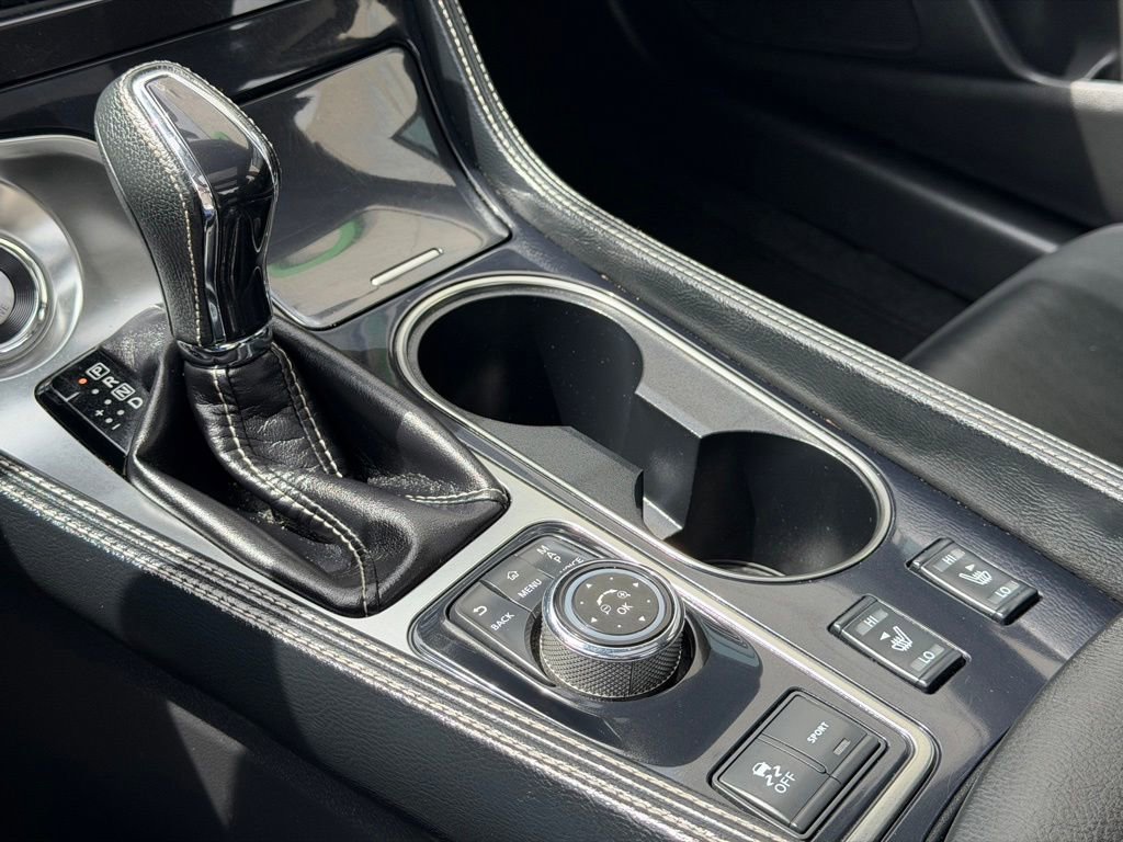 Used 2023 Nissan Maxima SL FWD image 14