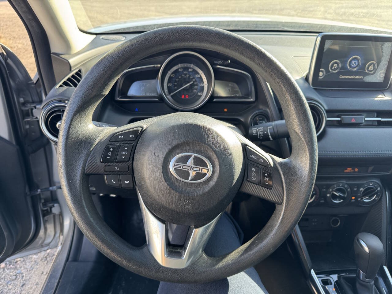 Used 2016 Scion iA FWD image 33