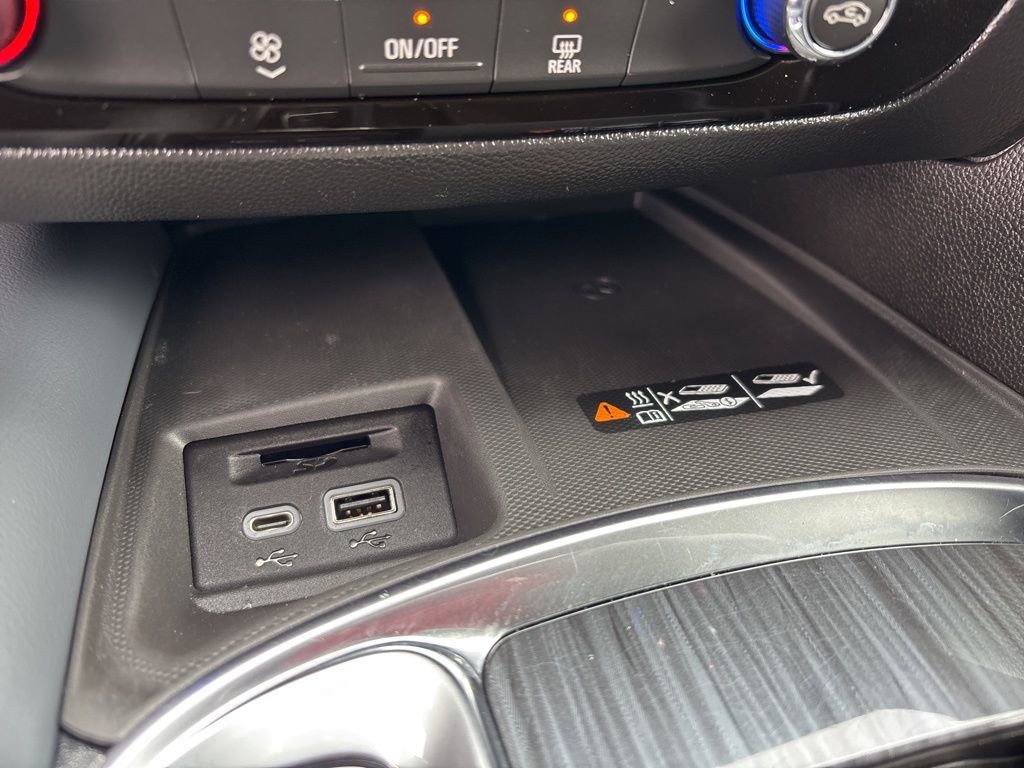 Used 2022 Buick Enclave Essence w/ Trailering Package, 5000 lbs. image 26