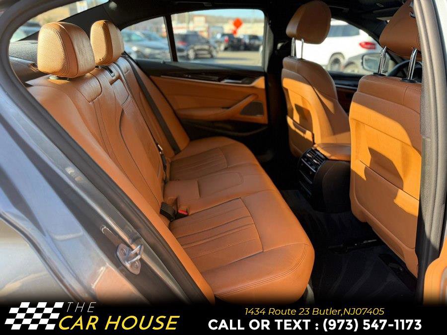 Used 2018 BMW 540i xDrive 540i xDrive Sedan image 19