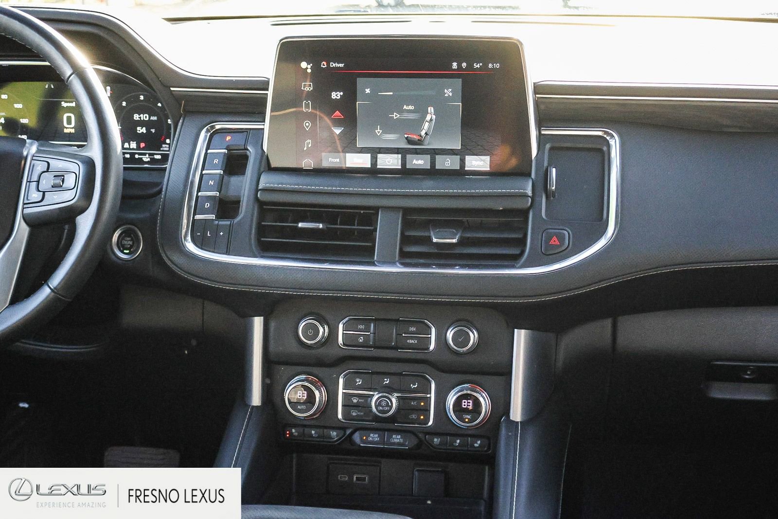 Used 2022 GMC Yukon SLT w/ SLT Premium Package image 16