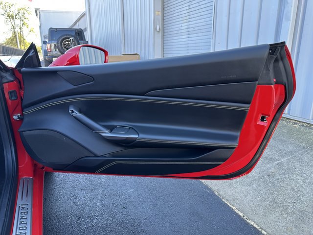 Used 2018 Ferrari 488 Spider RWD image 22