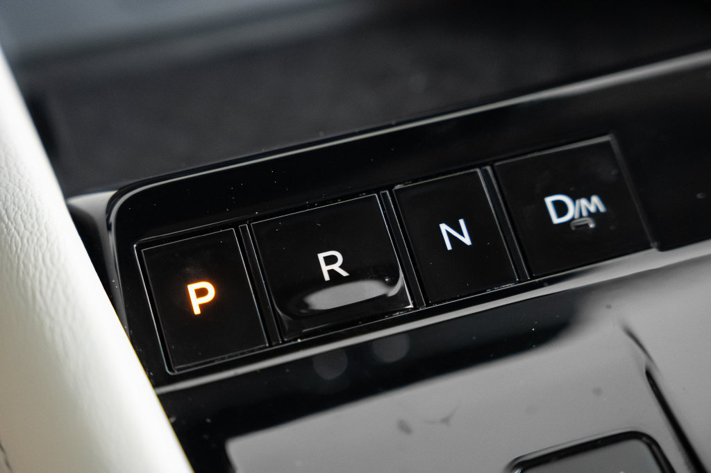 Used 2025 Nissan Murano SL AWD/4WD image 36