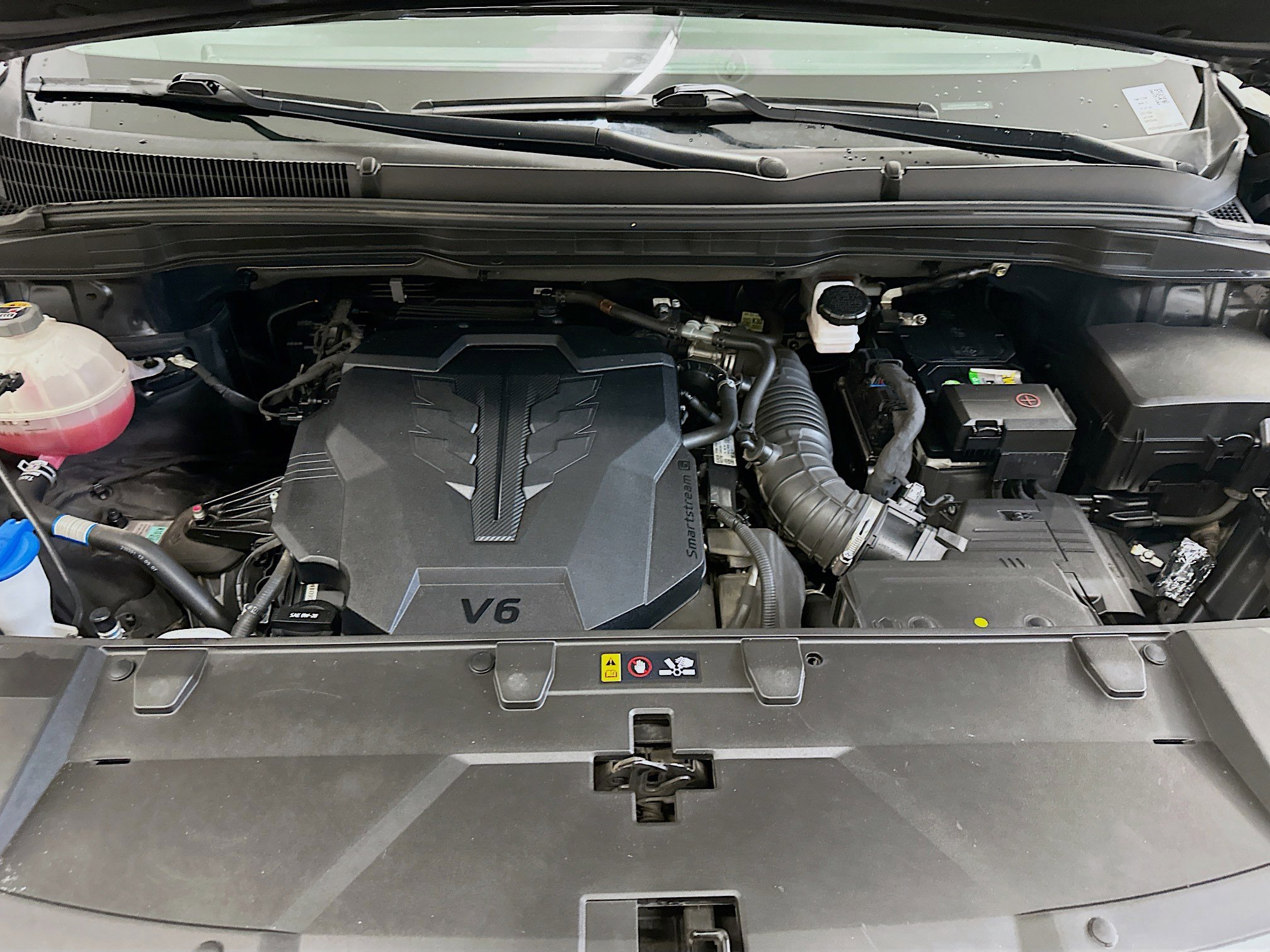 Used 2022 Kia Carnival LX FWD image 34