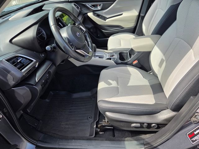Used 2023 Subaru Forester Premium image 10