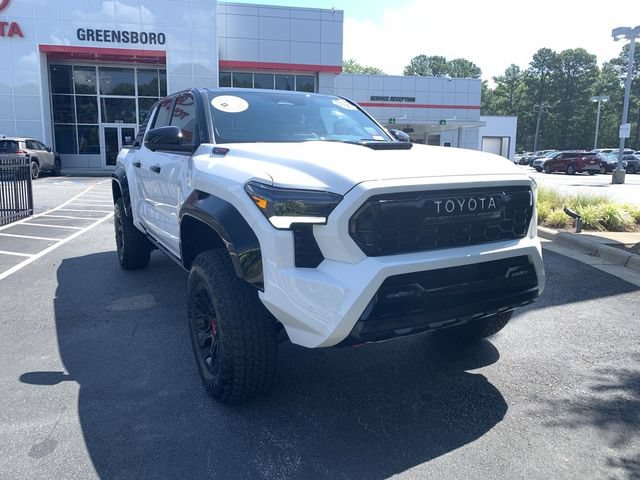 Used 2026 Toyota Tacoma TRD Pro AWD/4WD image 2