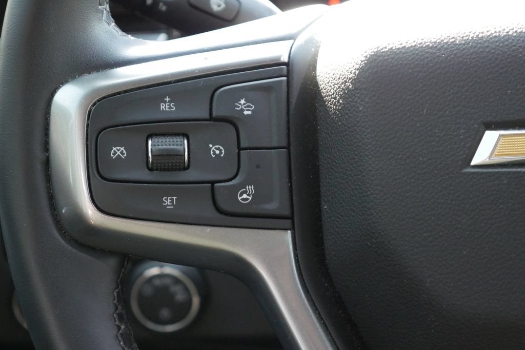 Used 2024 Chevrolet Silverado 1500 LT AWD/4WD image 12