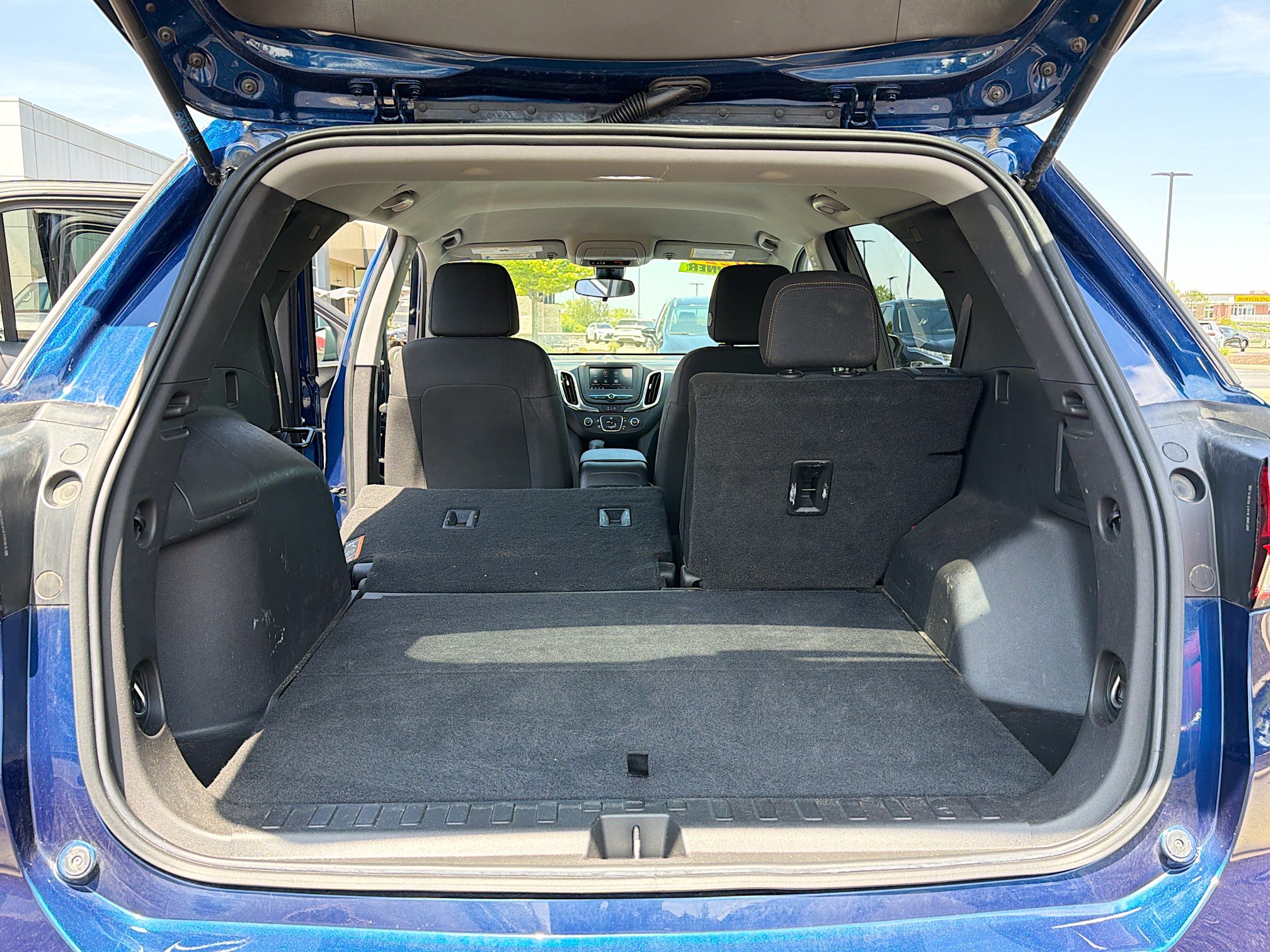 Used 2022 Chevrolet Equinox LT FWD image 11