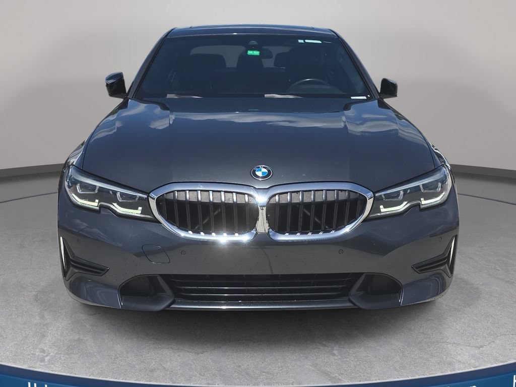 Used 2021 BMW 330i Sedan w/ Convenience Package RWD image 3