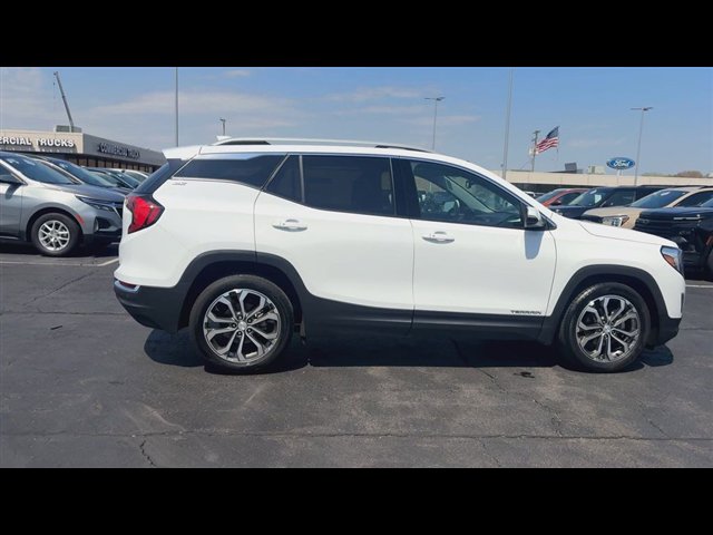 Certified 2021 GMC Terrain SLT w/ Infotainment Package II FWD image 9