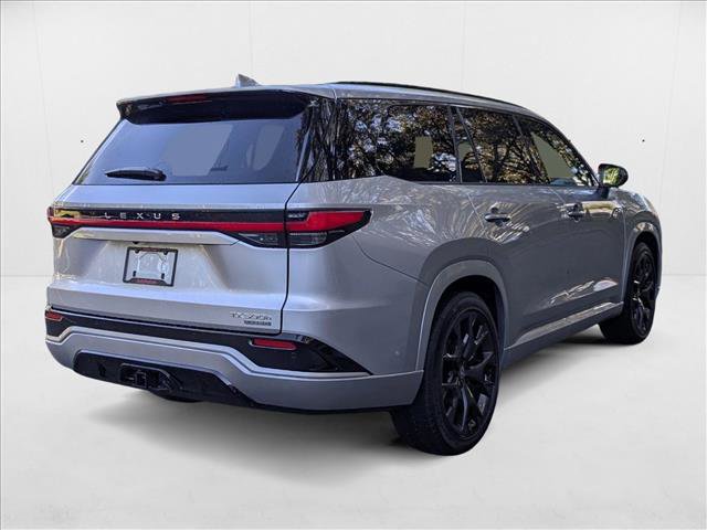 New 2026 Lexus TX 500h AWD image 2