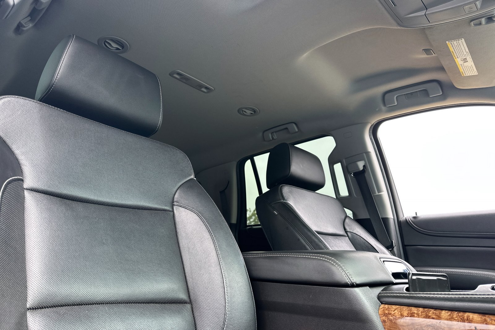 Used 2017 Chevrolet Tahoe Premier AWD/4WD image 17