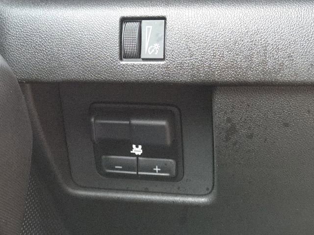 Used 2024 Chevrolet Colorado Trail Boss w/ Advanced Trailering Package image 10