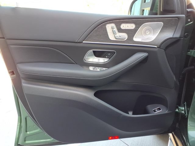 New 2026 Mercedes-Benz GLS 63 AMG 4MATIC image 12