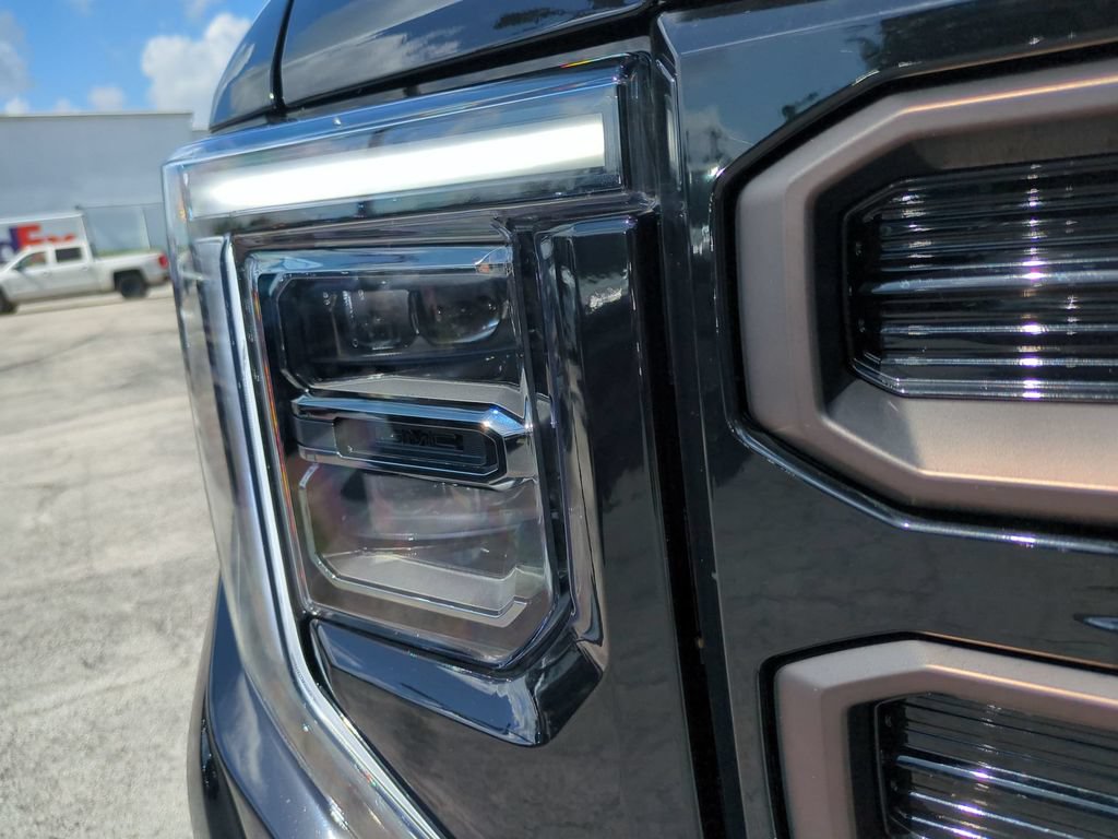 Used 2026 GMC Sierra 1500 AT4X AWD/4WD image 10