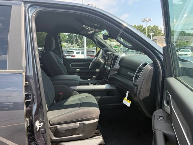 New 2026 RAM 2500 Big Horn AWD/4WD image 25