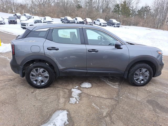 Used 2025 Nissan Kicks S image 6