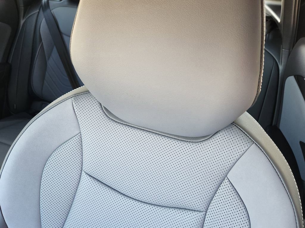 New 2026 Volkswagen Tiguan SE R-Line image 5