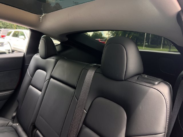Used 2022 Tesla Model Y Performance AWD/4WD image 17
