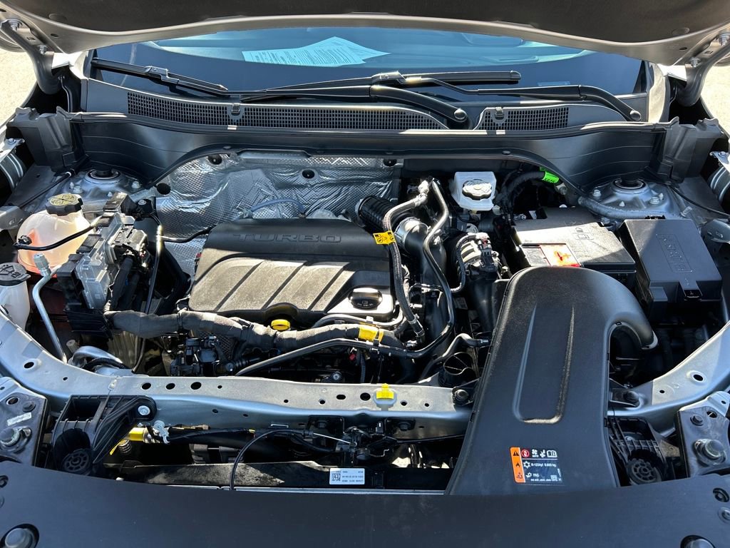 Used 2024 Chevrolet Trax RS w/ Driver Confidence Package image 21