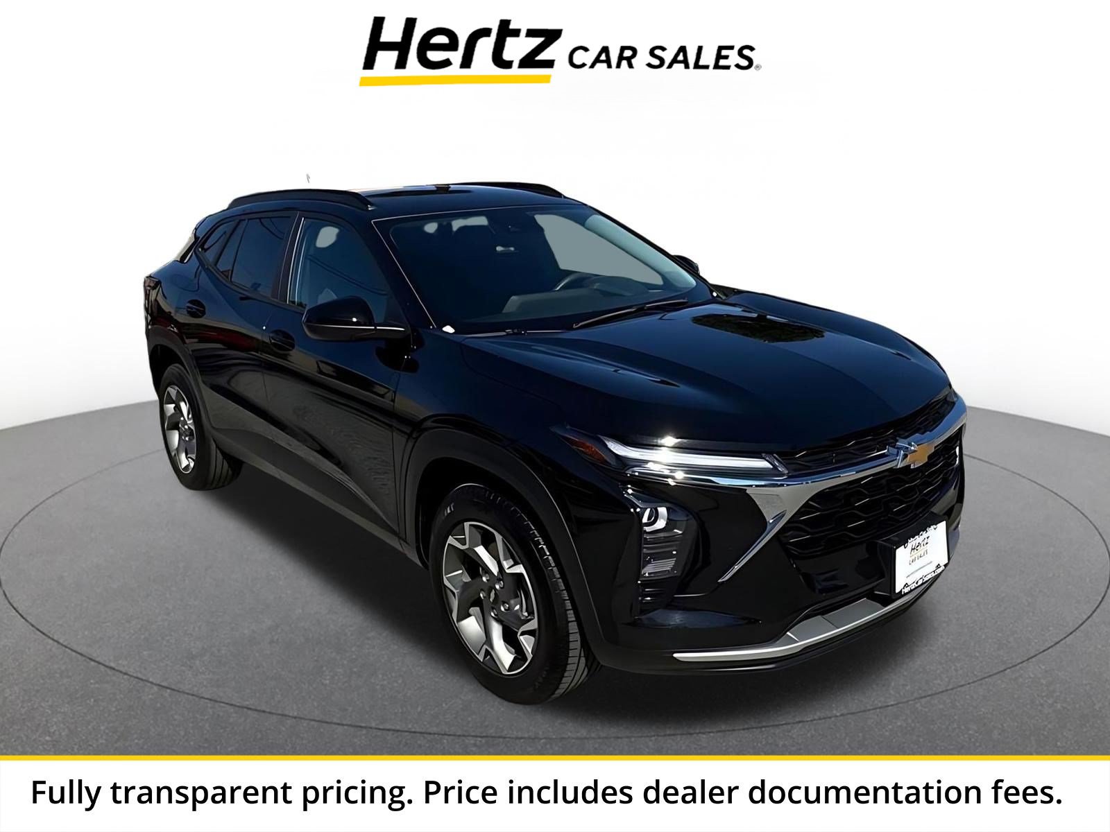 Used 2025 Chevrolet Trax LT FWD image 1