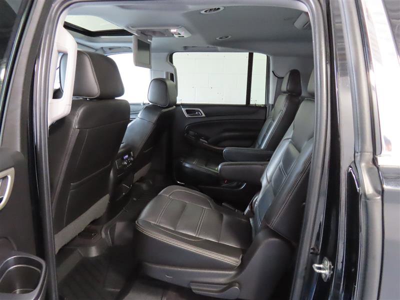 Used 2019 GMC Yukon XL Denali w/ Denali Ultimate Package image 32
