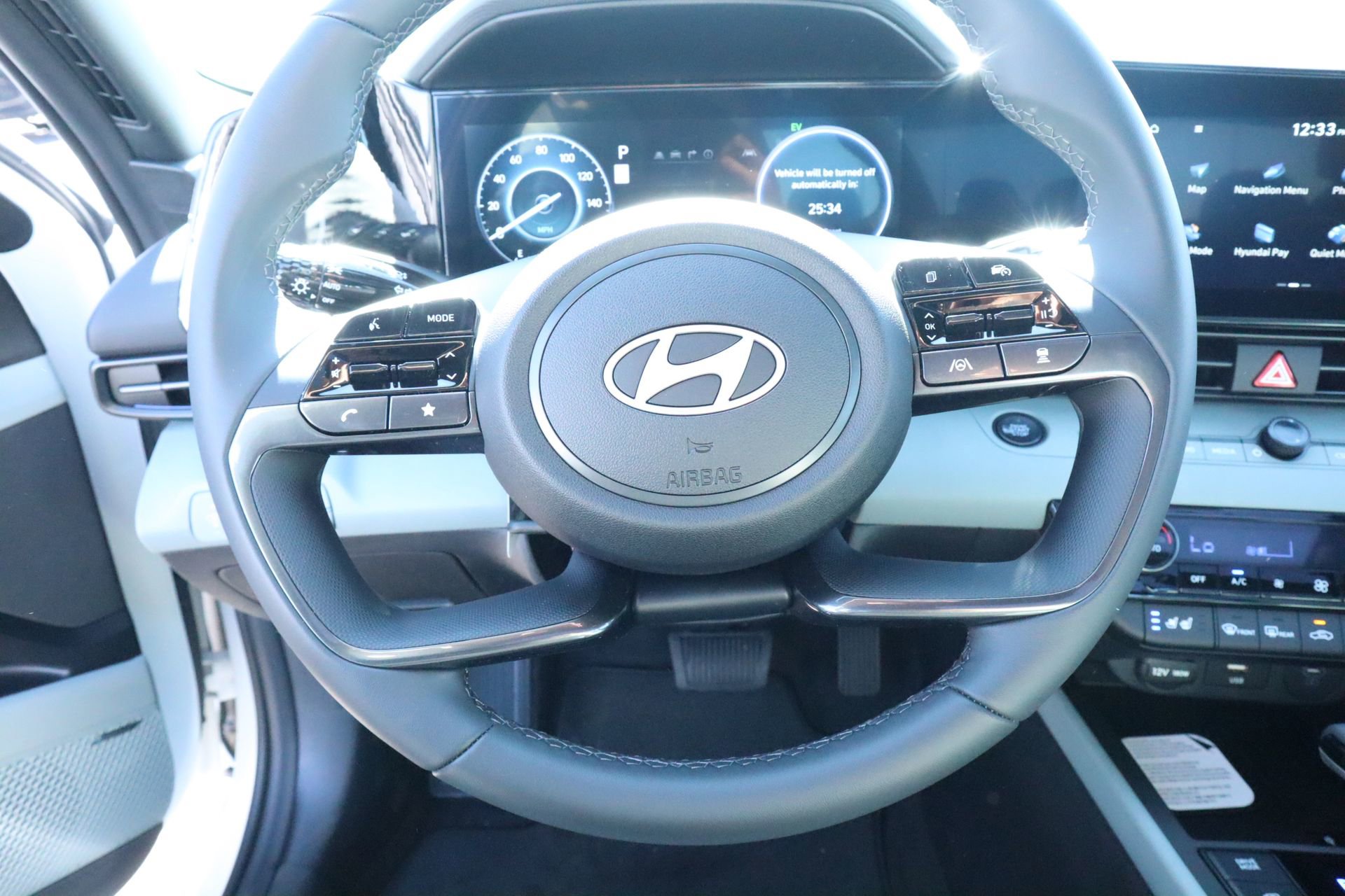 New 2026 Hyundai Elantra Limited image 3