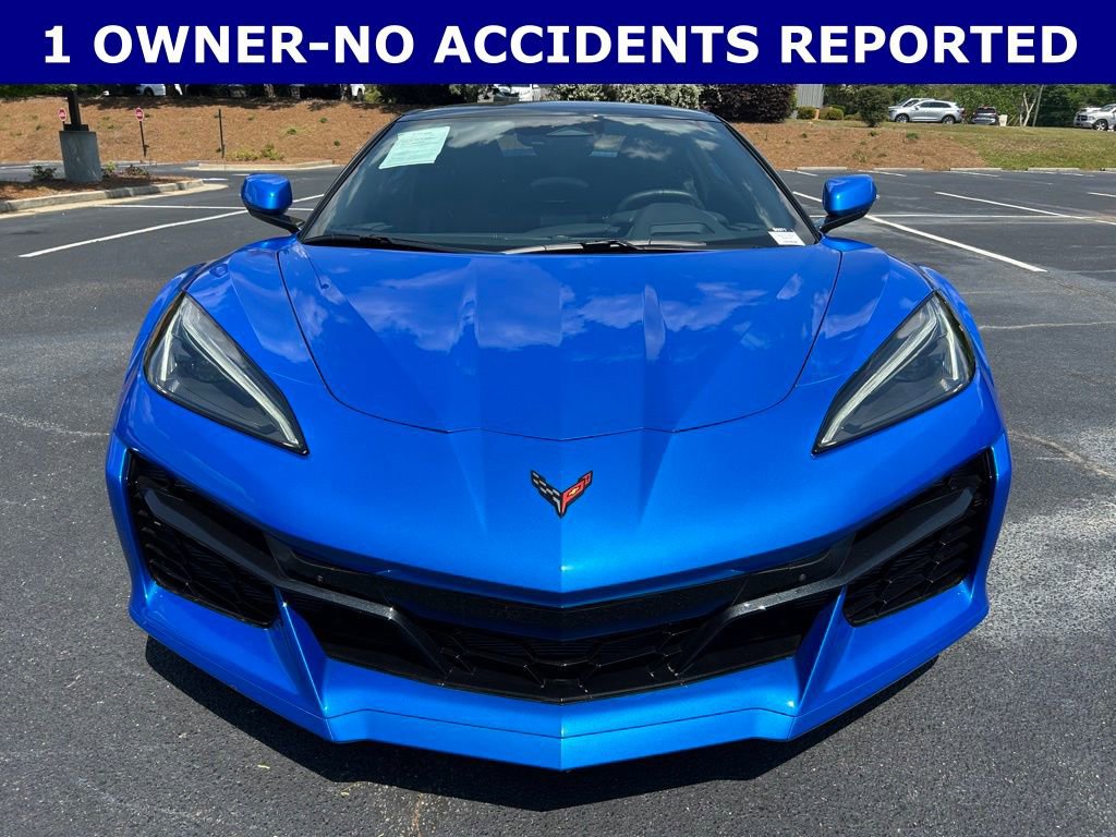 Used 2024 Chevrolet Corvette Z06 RWD image 11