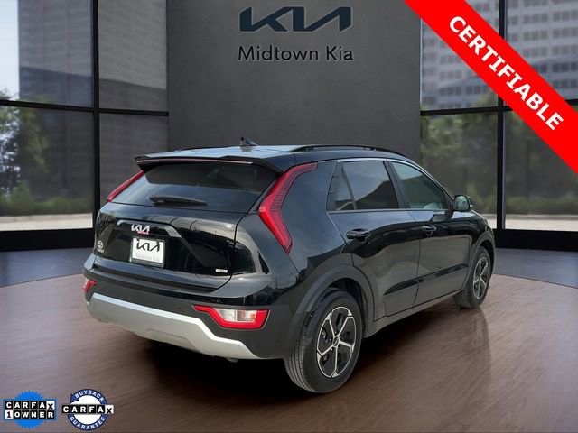 Certified 2025 Kia Niro EX image 3