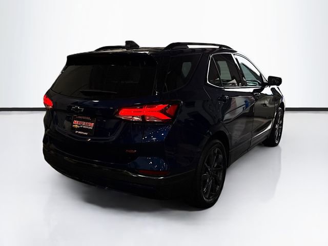 Used 2022 Chevrolet Equinox RS w/ RS Leather Package image 6