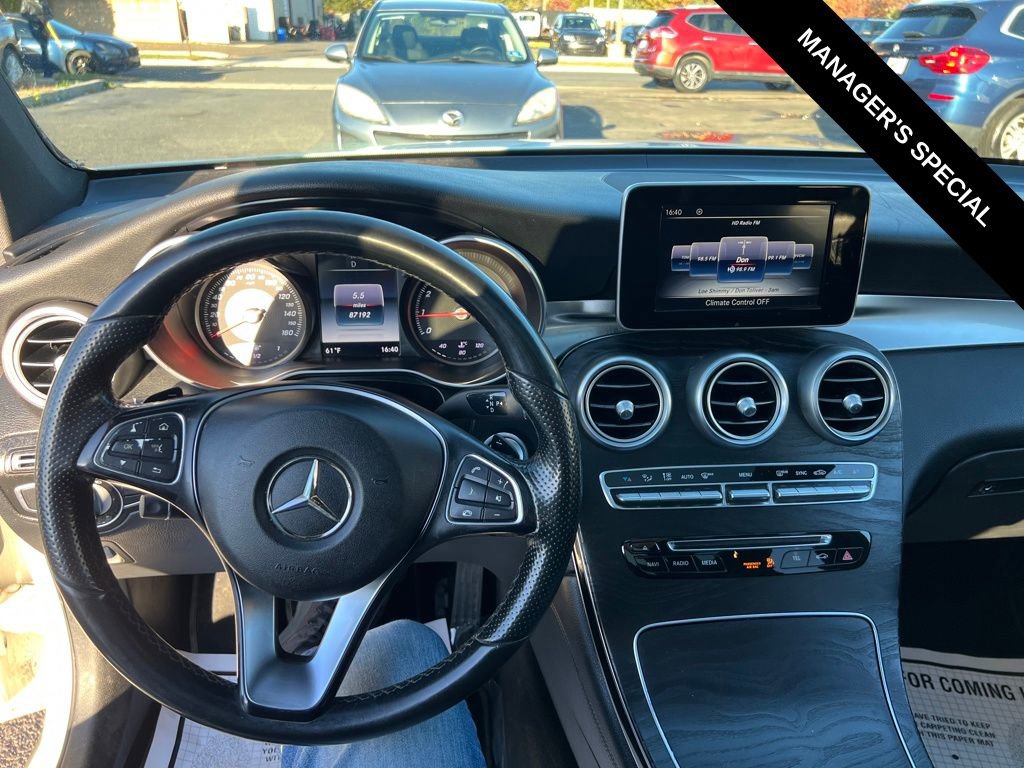 Used 2017 Mercedes-Benz GLC 300 w/ Premium 1 Package image 18