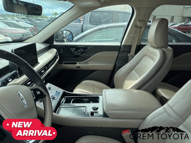 Used 2022 Lincoln Aviator Reserve w/ Elements Package Plus image 15