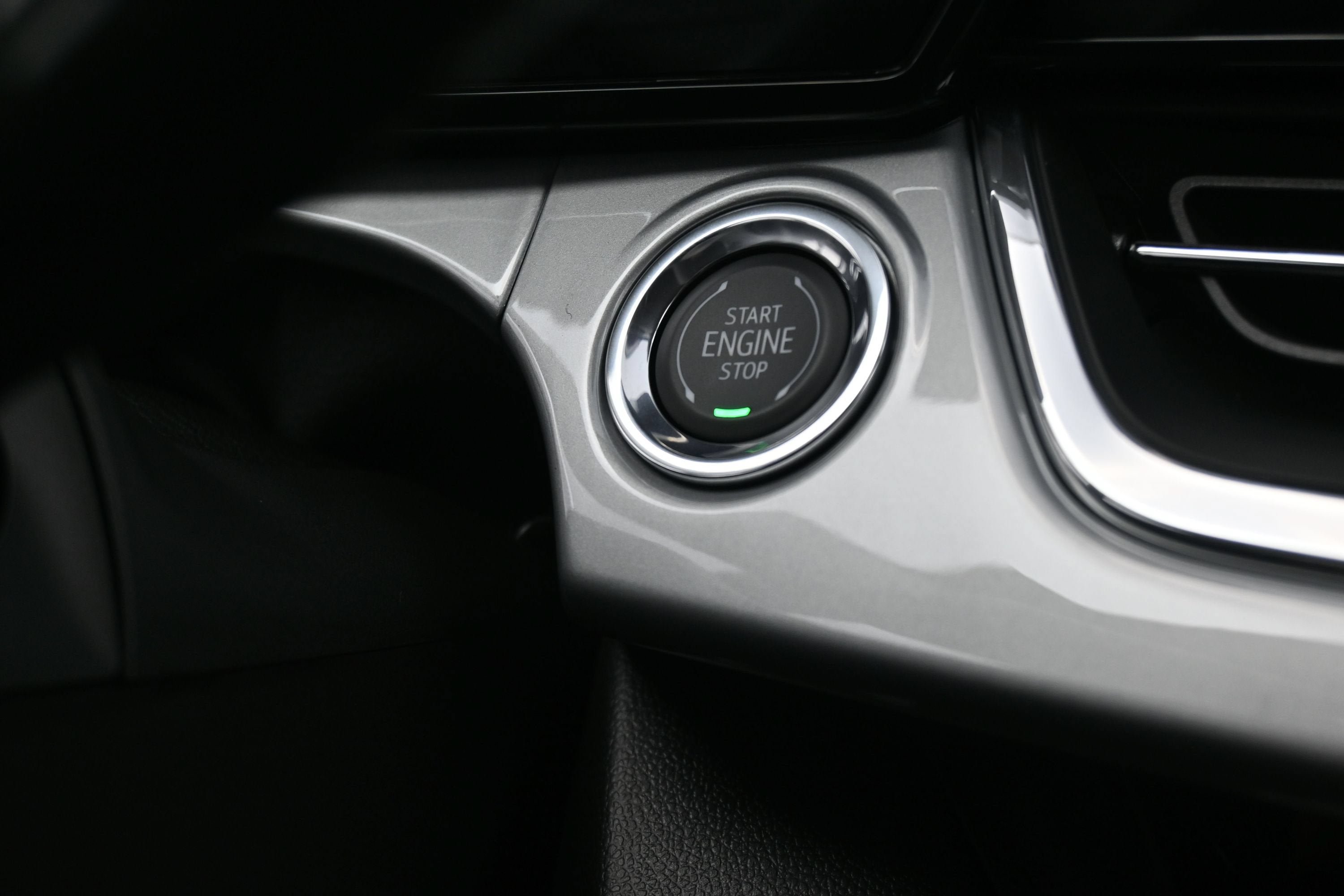 New 2026 Chevrolet Trax LT w/ Sunroof Package FWD image 19