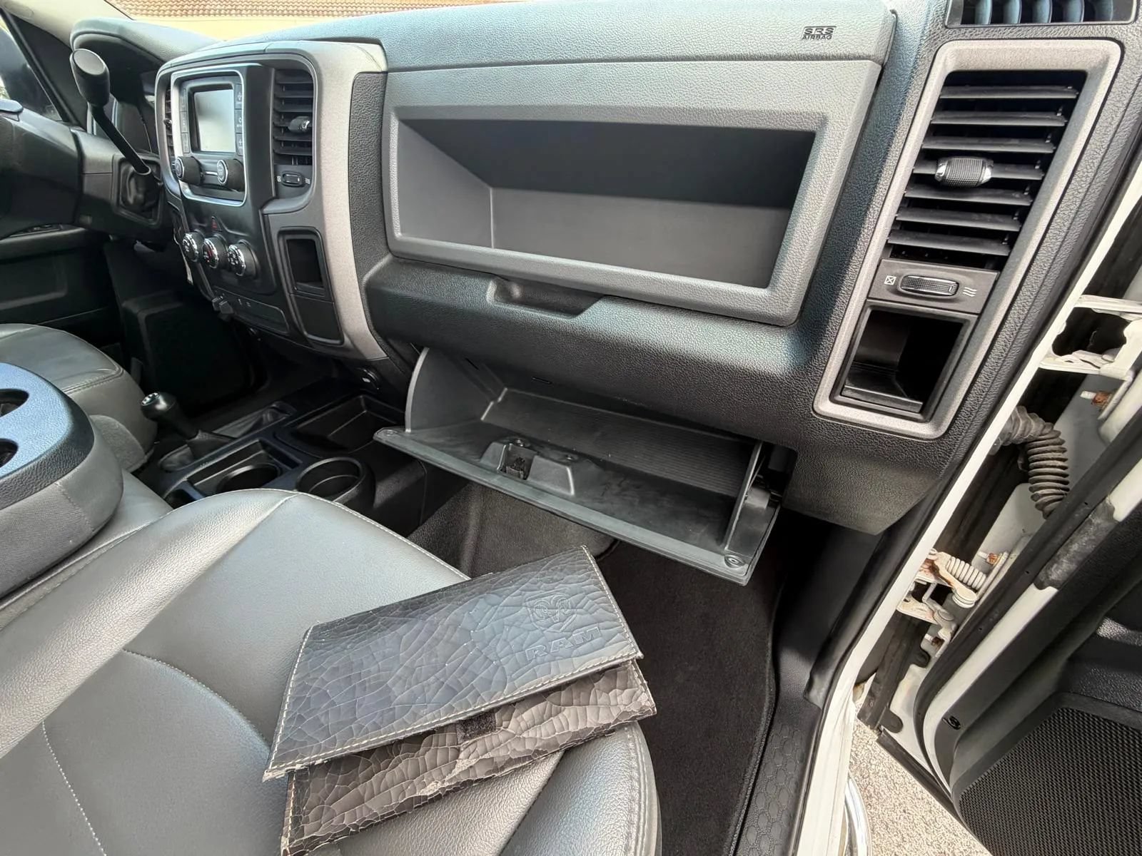 Used 2014 RAM 2500 Tradesman w/ Chrome Appearance Group AWD/4WD image 22