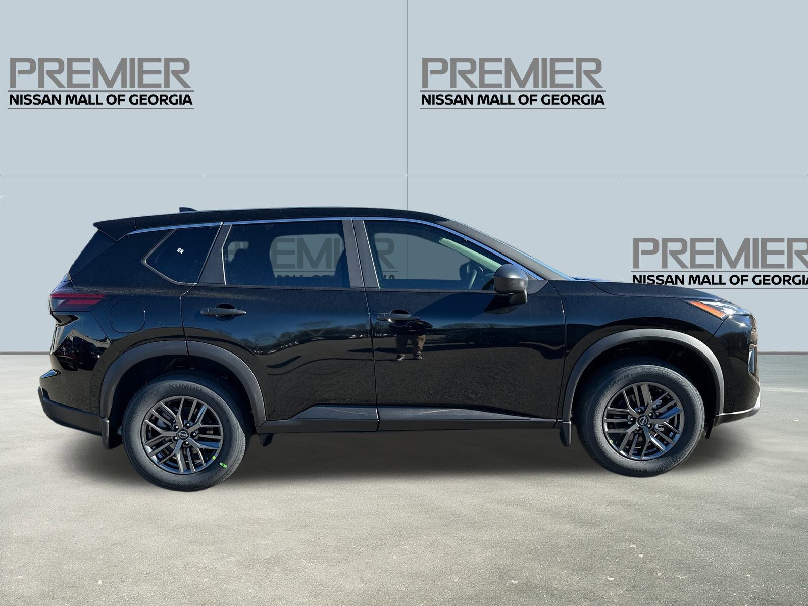 New 2026 Nissan Rogue S image 4