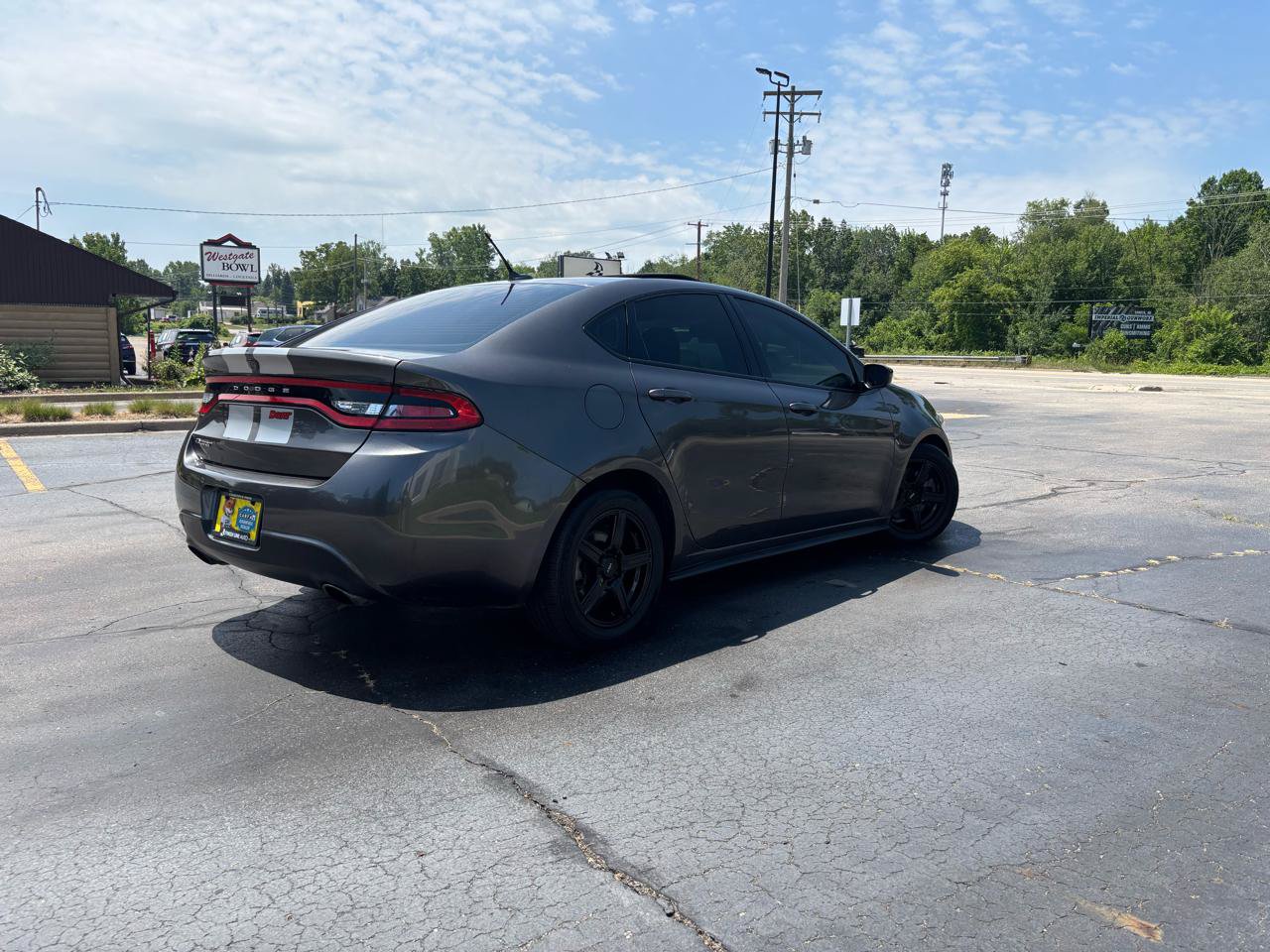 Used 2015 Dodge Dart SXT w/ Sun/Sound Group FWD image 9