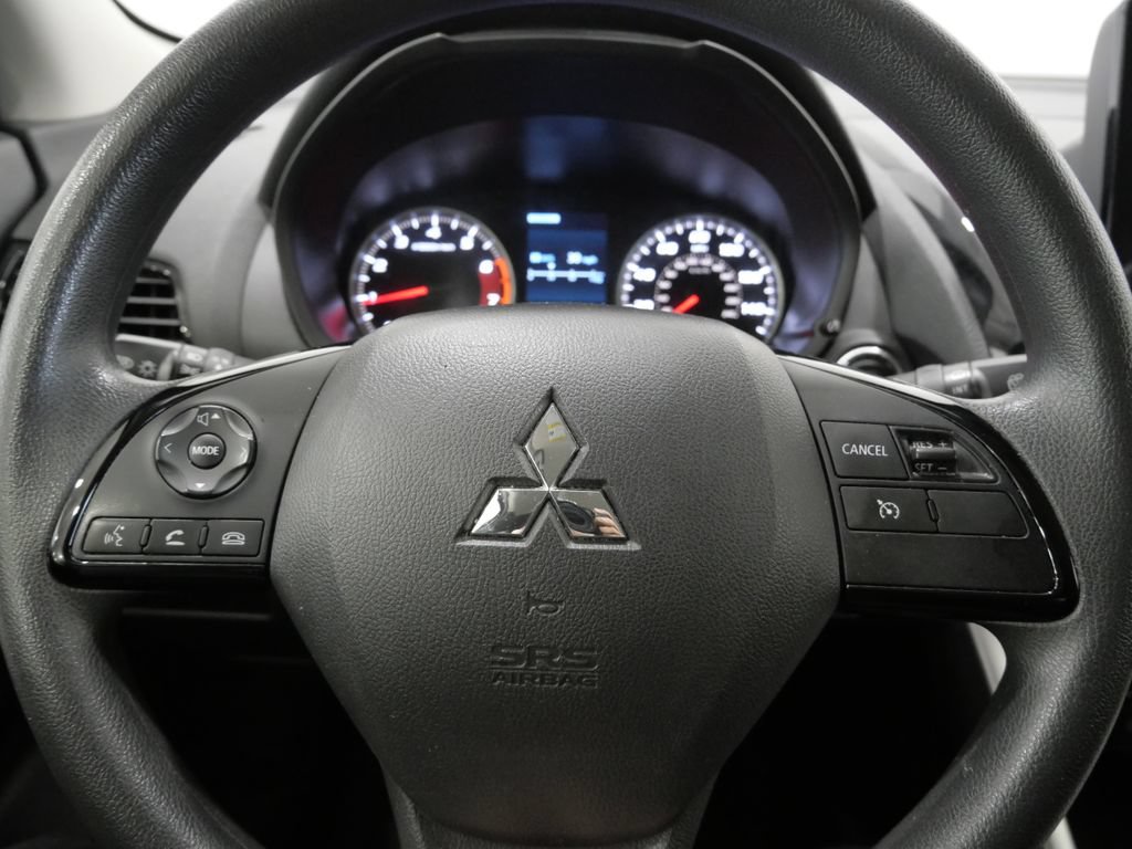 Used 2024 Mitsubishi Eclipse Cross LE AWD/4WD image 15