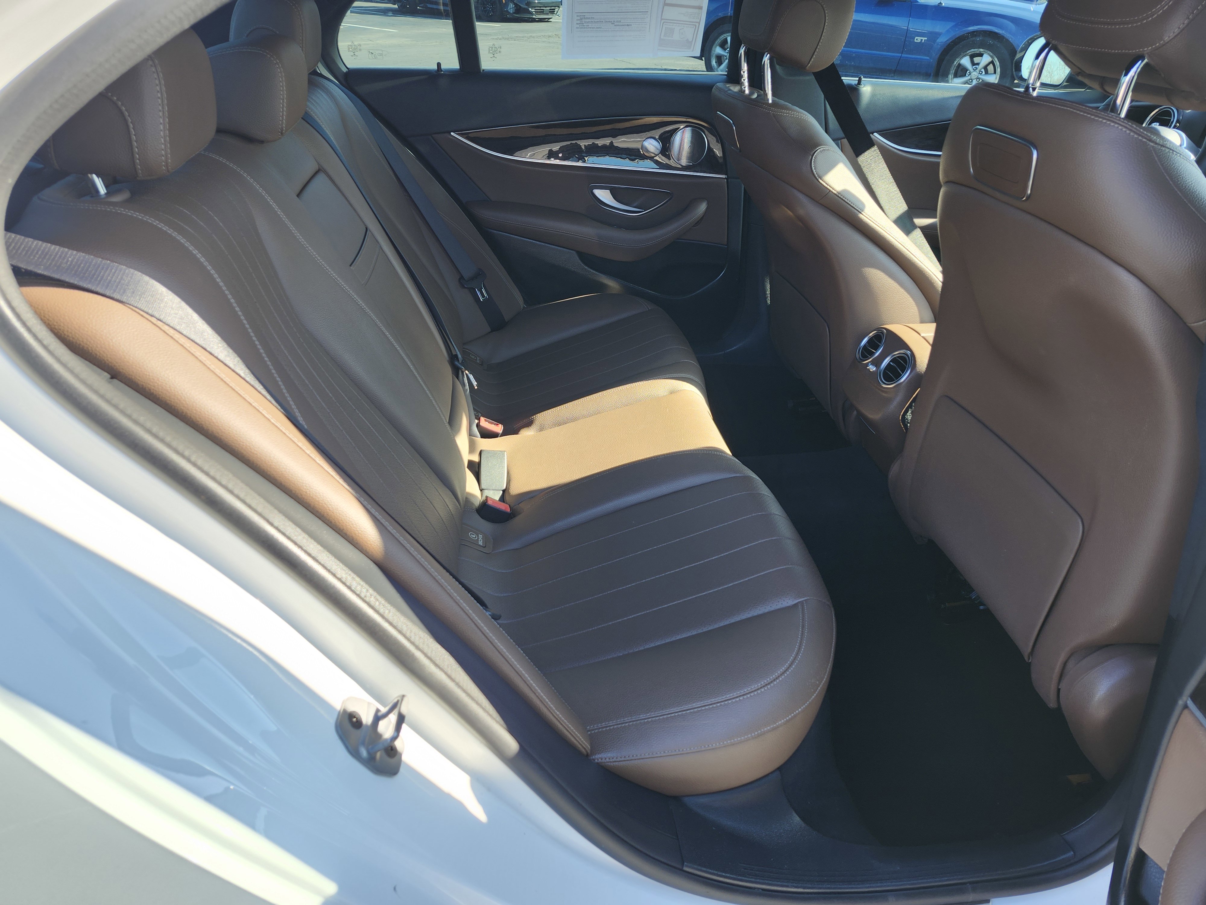 Used 2019 Mercedes-Benz E 300 image 20