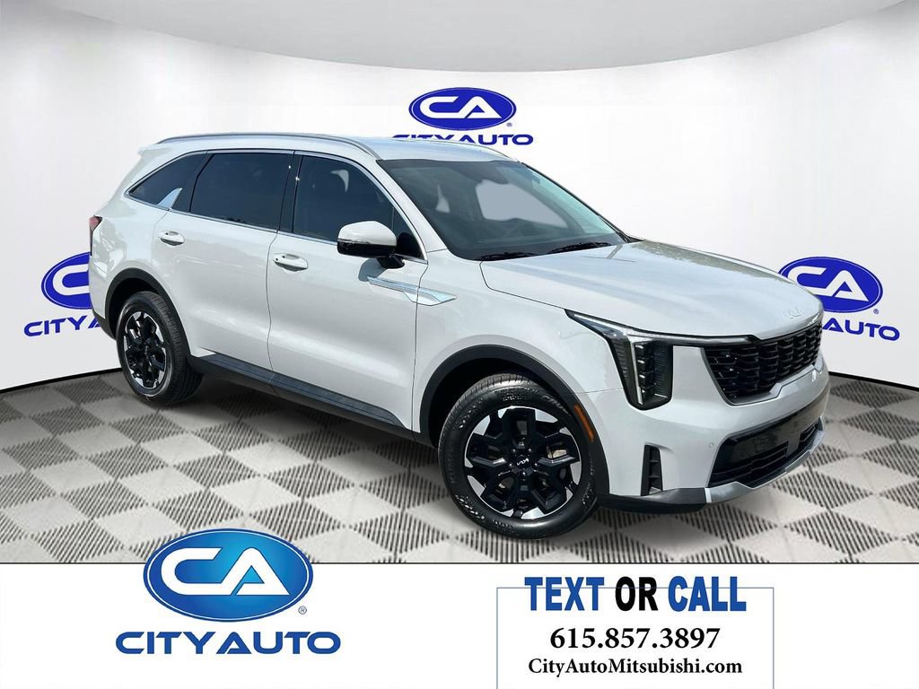 Used 2025 Kia Sorento S