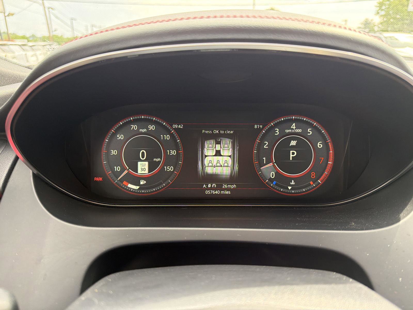 Used 2018 Jaguar E-PACE R-Dynamic SE AWD/4WD image 16