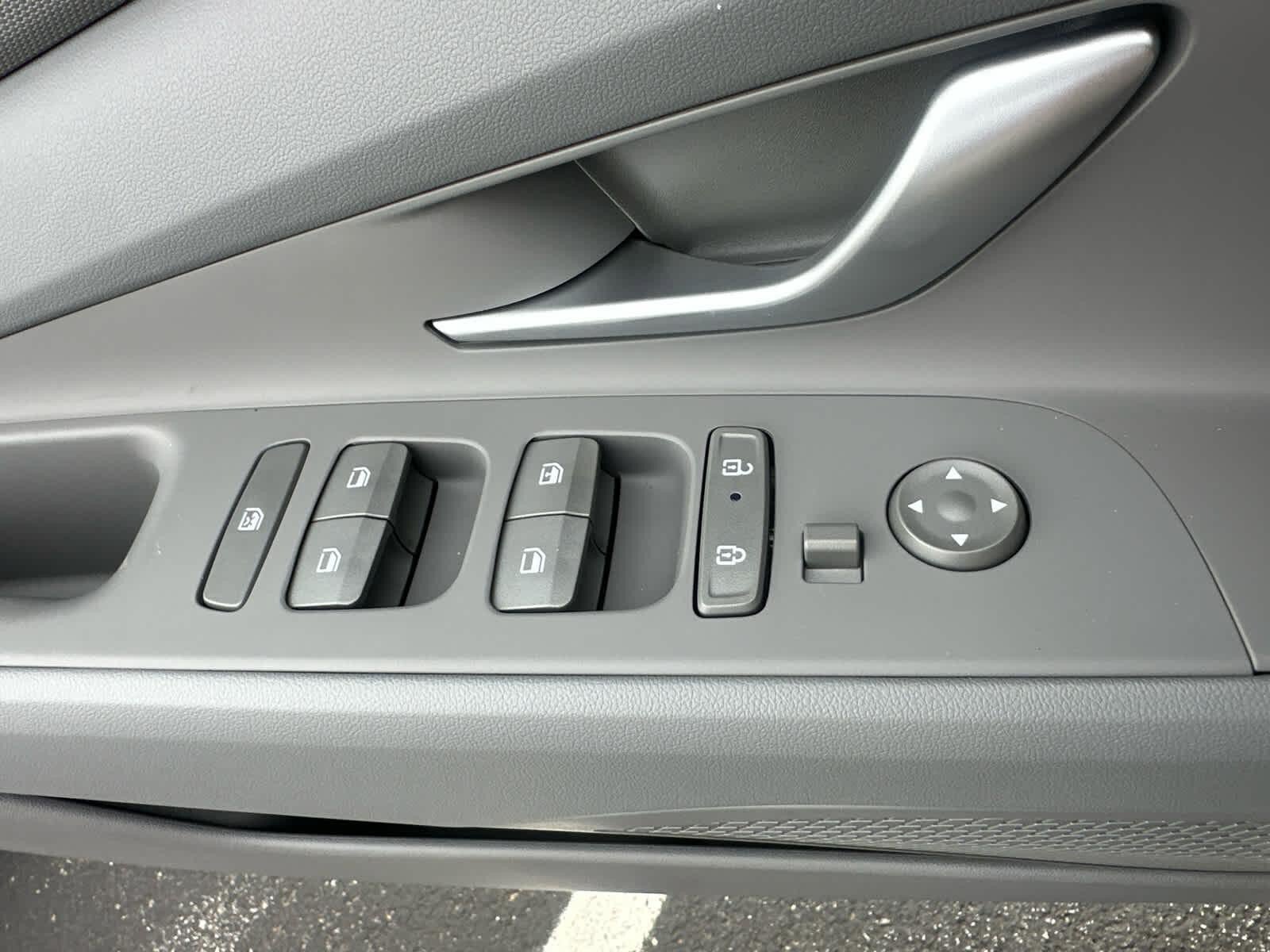 New 2026 Hyundai Elantra SE FWD image 15