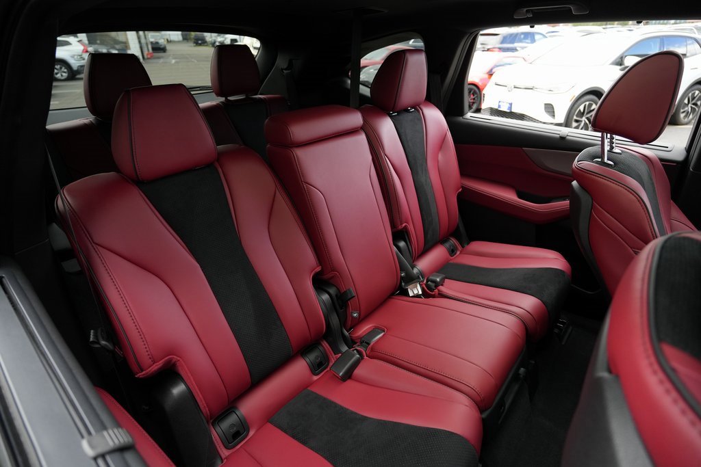 Used 2024 Acura MDX A-Spec image 25