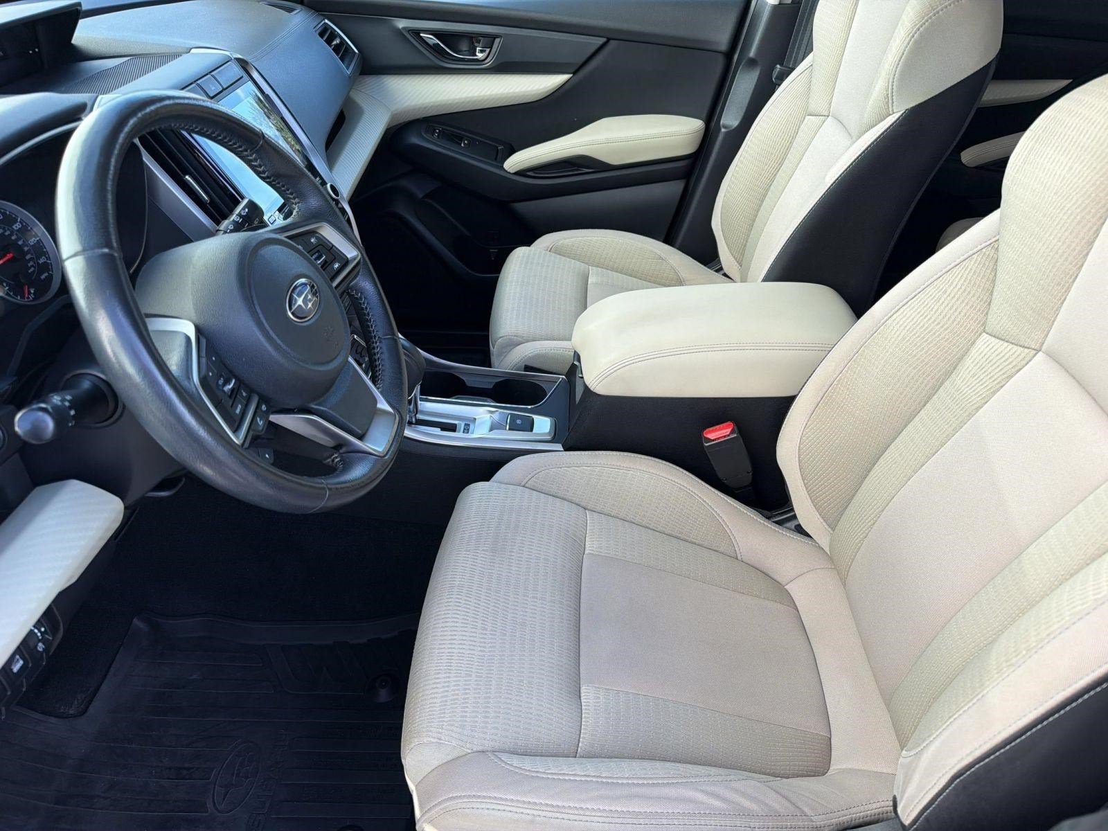 Used 2019 Subaru Ascent Premium w/ Popular Package #2 AWD/4WD image 5