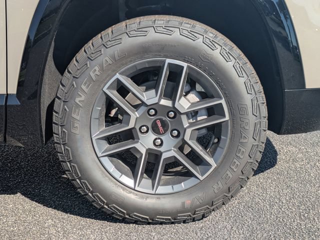 New 2026 GMC Terrain AT4 w/ Convenience Package III AWD/4WD image 10