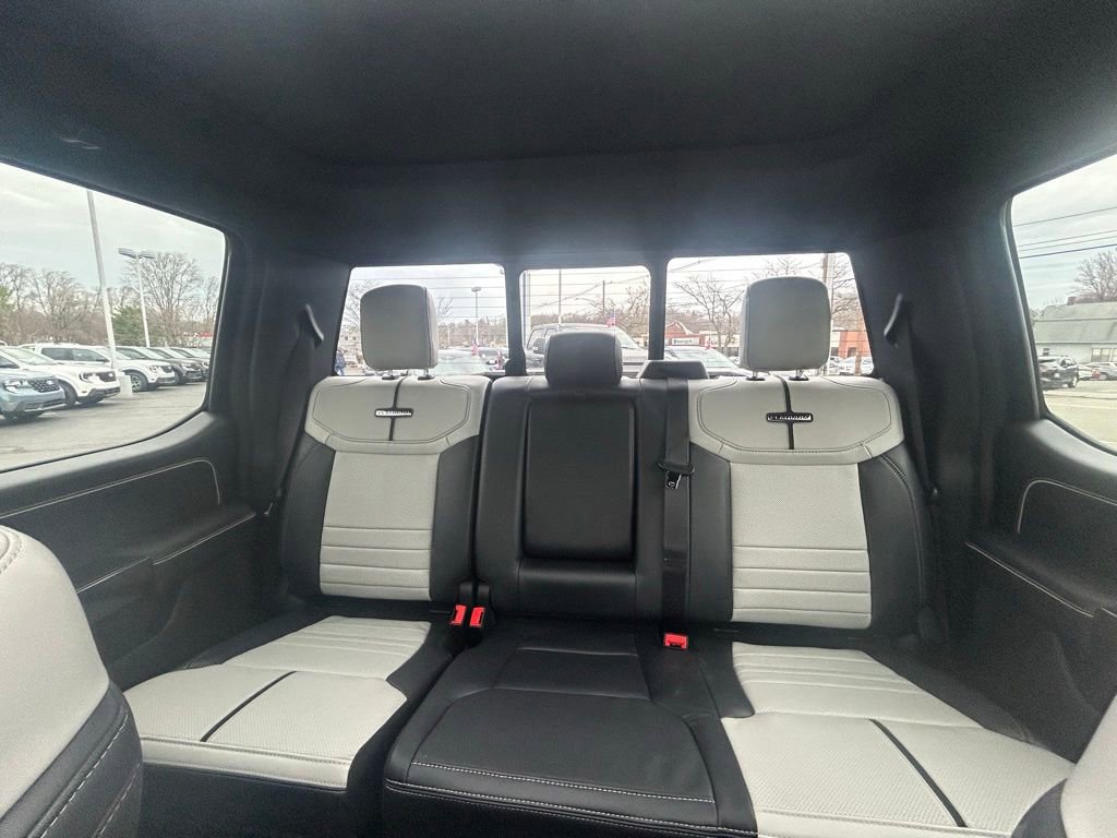 Used 2025 Ford F150 Lightning Platinum AWD/4WD image 24
