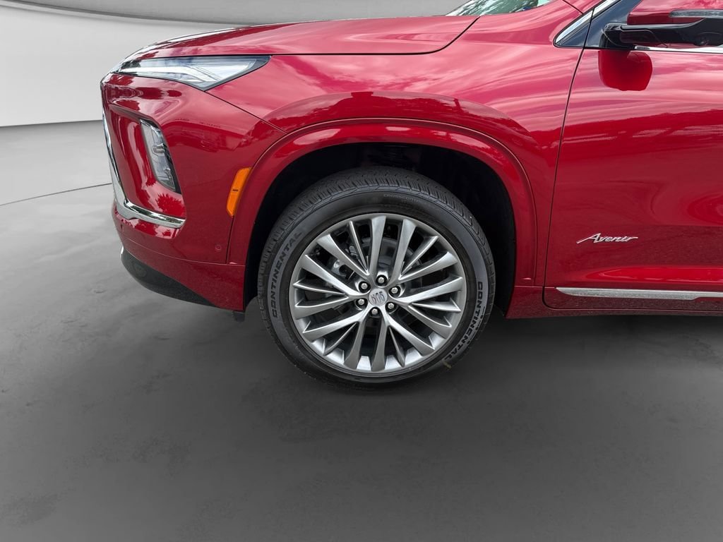New 2026 Buick Enclave Avenir w/ Super Cruise Package FWD image 9