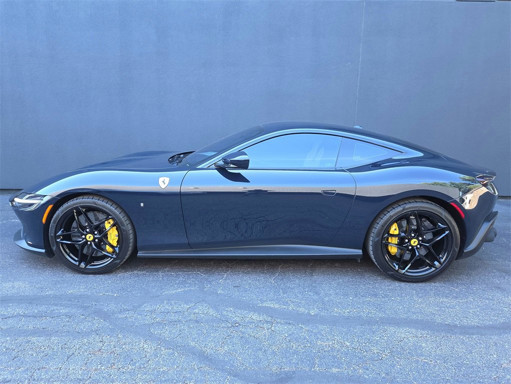 Used 2023 Ferrari Roma image 2