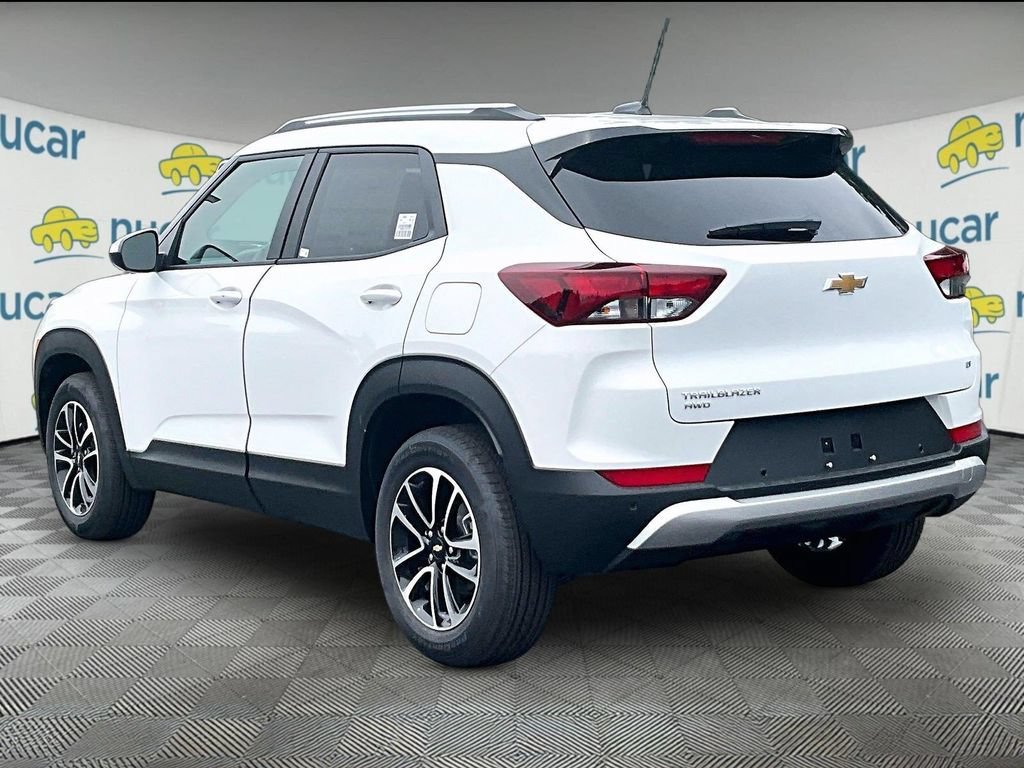 New 2026 Chevrolet TrailBlazer LT w/ LT Cold Weather Package AWD/4WD image 5