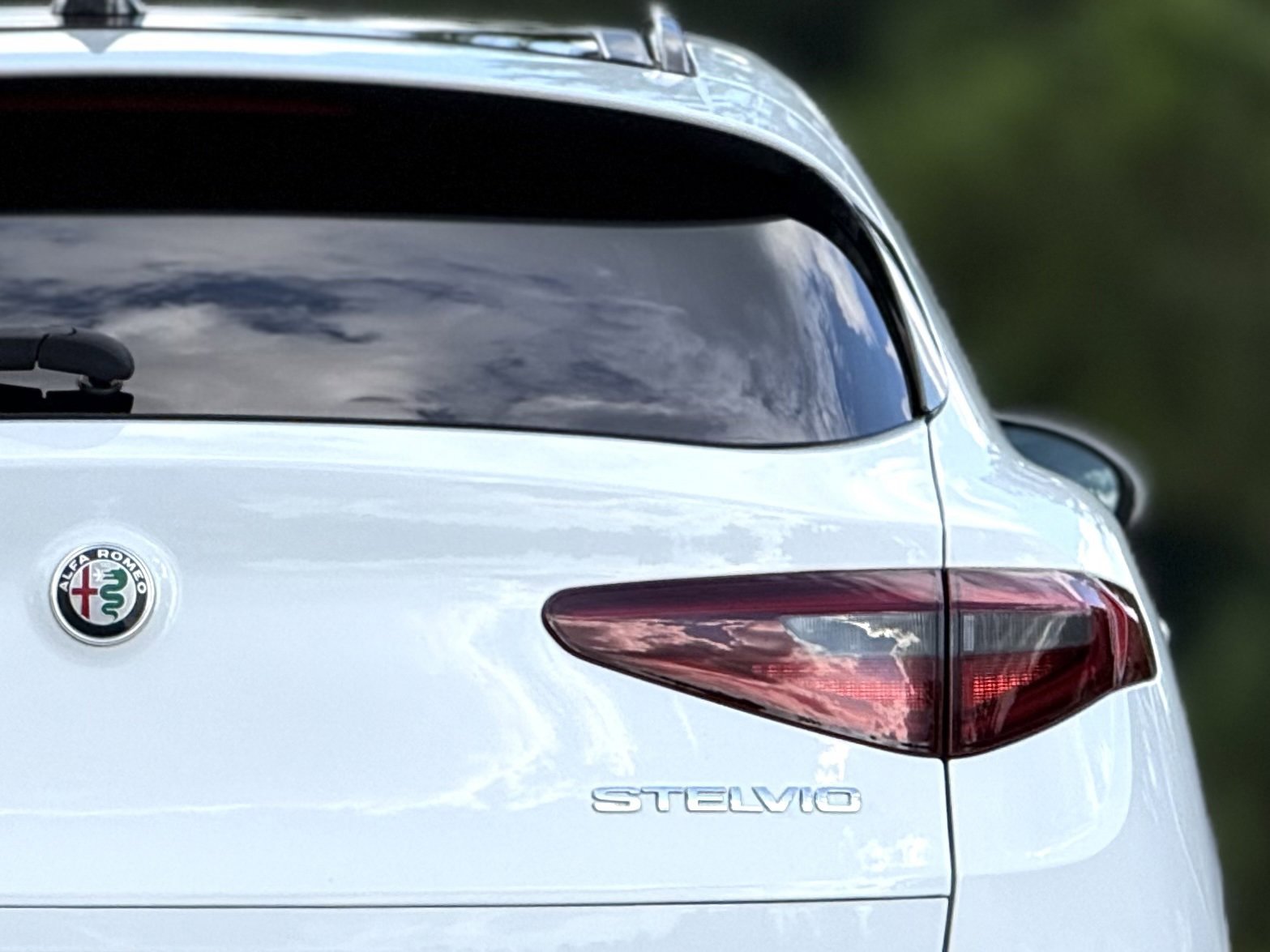 Used 2022 Alfa Romeo Stelvio Ti image 14