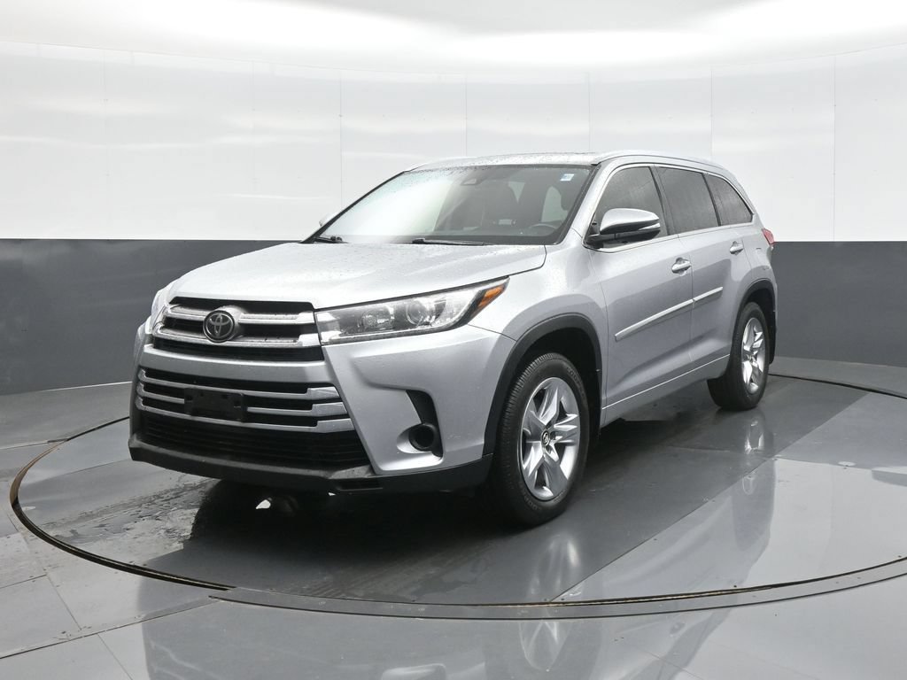 Used 2017 Toyota Highlander Limited w/ Protection Package #3 AWD/4WD image 3